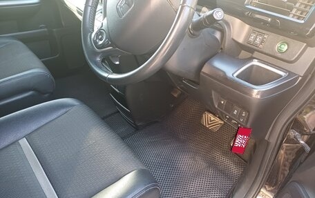 Honda Stepwgn IV, 2022 год, 2 300 000 рублей, 23 фотография