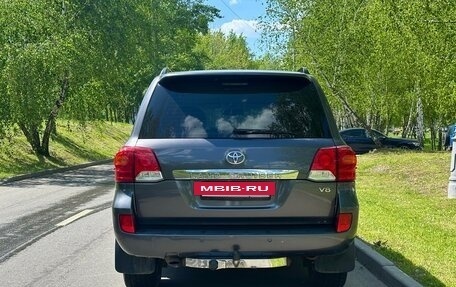 Toyota Land Cruiser 200, 2012 год, 3 650 000 рублей, 6 фотография