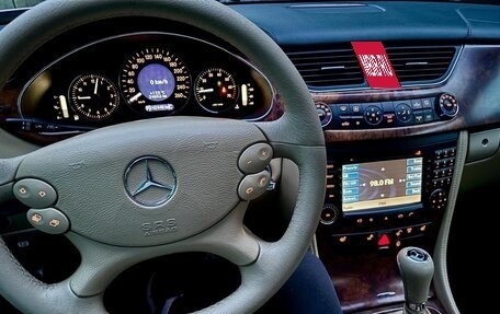 Mercedes-Benz CLS, 2005 год, 1 370 000 рублей, 5 фотография