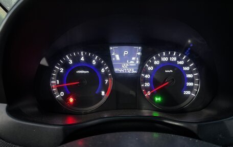 Hyundai Solaris II рестайлинг, 2013 год, 550 000 рублей, 2 фотография