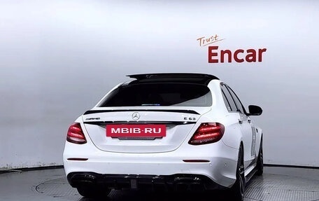 Mercedes-Benz E-Класс, 2018 год, 5 000 777 рублей, 4 фотография