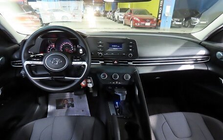 Hyundai Avante, 2021 год, 1 480 000 рублей, 5 фотография