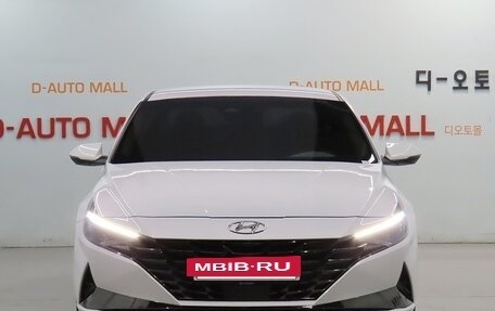 Hyundai Avante, 2021 год, 1 480 000 рублей, 2 фотография