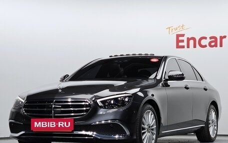Mercedes-Benz E-Класс, 2021 год, 2 670 000 рублей, 2 фотография