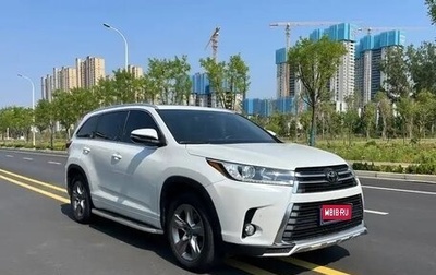 Toyota Highlander III, 2020 год, 2 560 000 рублей, 1 фотография