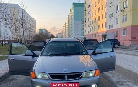 Nissan Wingroad III, 2001 год, 285 000 рублей, 3 фотография