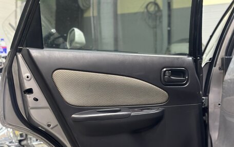 Nissan Wingroad III, 2001 год, 285 000 рублей, 12 фотография