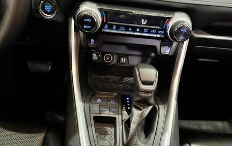 Toyota RAV4, 2022 год, 2 238 887 рублей, 14 фотография