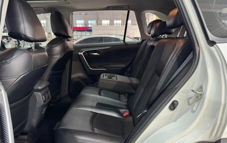 Toyota RAV4, 2022 год, 2 238 887 рублей, 15 фотография