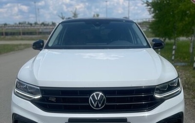 Volkswagen Tiguan II, 2023 год, 4 160 000 рублей, 1 фотография