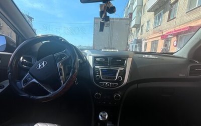 Hyundai Solaris II рестайлинг, 2014 год, 800 000 рублей, 1 фотография