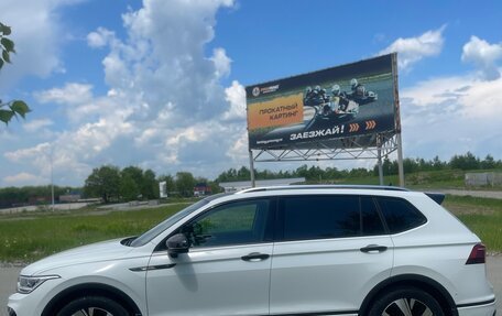 Volkswagen Tiguan II, 2023 год, 4 160 000 рублей, 5 фотография
