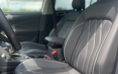 Volkswagen Tiguan II, 2023 год, 4 160 000 рублей, 26 фотография
