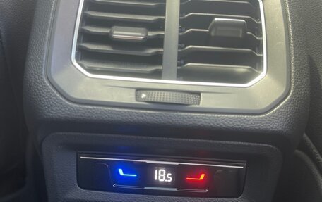 Volkswagen Tiguan II, 2023 год, 4 160 000 рублей, 32 фотография