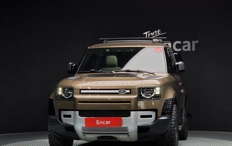 Land Rover Defender II, 2021 год, 4 500 000 рублей, 3 фотография