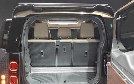 Land Rover Defender II, 2021 год, 4 500 000 рублей, 16 фотография