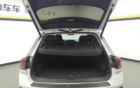 Volkswagen T-Roc I, 2021 год, 1 850 000 рублей, 5 фотография