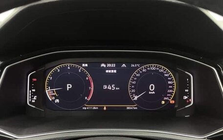Volkswagen T-Roc I, 2021 год, 1 850 000 рублей, 9 фотография