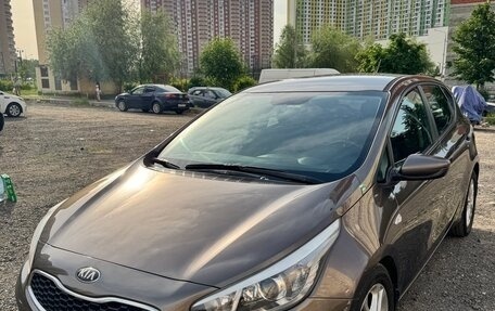 KIA cee'd III, 2012 год, 900 000 рублей, 2 фотография