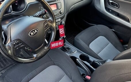 KIA cee'd III, 2012 год, 900 000 рублей, 14 фотография