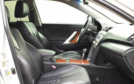 Toyota Camry, 2009 год, 895 000 рублей, 11 фотография