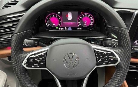 Volkswagen Touareg III, 2022 год, 3 813 887 рублей, 8 фотография