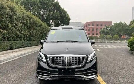 Mercedes-Benz Vito, 2021 год, 3 600 000 рублей, 2 фотография