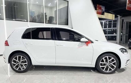 Volkswagen Golf VII, 2020 год, 1 250 000 рублей, 18 фотография