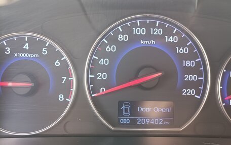 Hyundai Santa Fe III рестайлинг, 2011 год, 1 699 999 рублей, 19 фотография