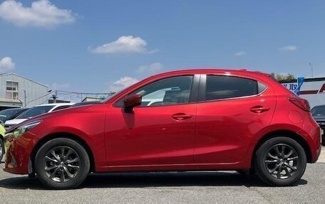Mazda Demio IV, 2016 год, 680 888 рублей, 8 фотография