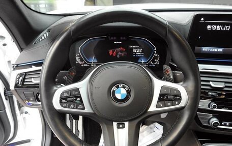 BMW 5 серия, 2021 год, 3 356 000 рублей, 8 фотография