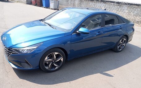 Hyundai Elantra, 2021 год, 1 850 000 рублей, 4 фотография