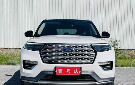 Ford Explorer VI, 2021 год, 3 200 000 рублей, 2 фотография