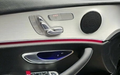 Mercedes-Benz E-Класс, 2021 год, 2 750 000 рублей, 15 фотография