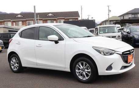 Mazda Demio IV, 2016 год, 660 888 рублей, 3 фотография