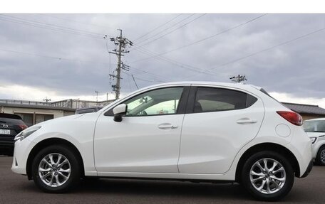 Mazda Demio IV, 2016 год, 660 888 рублей, 5 фотография