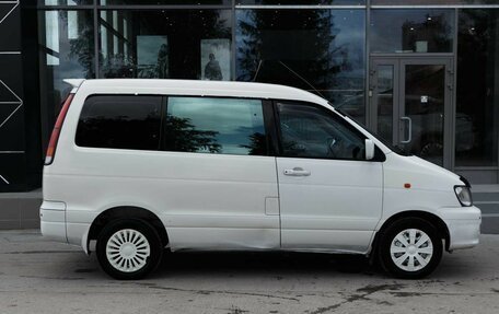 Toyota Town Ace III, 2000 год, 550 000 рублей, 4 фотография