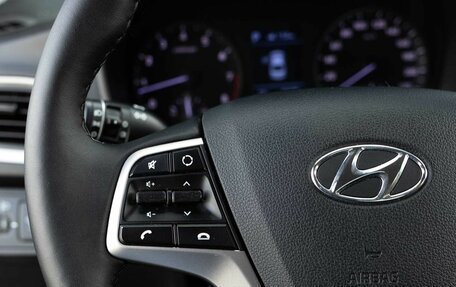Hyundai Solaris II рестайлинг, 2017 год, 1 210 000 рублей, 12 фотография
