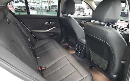BMW 3 серия, 2019 год, 2 801 000 рублей, 8 фотография