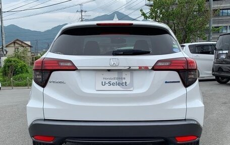Honda Vezel, 2015 год, 1 313 000 рублей, 7 фотография