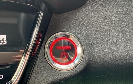 Honda Vezel, 2015 год, 1 313 000 рублей, 16 фотография