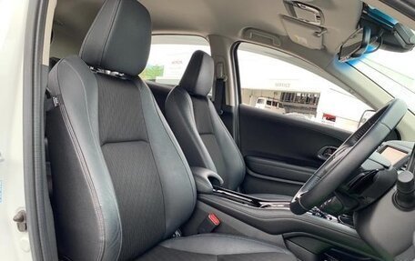 Honda Vezel, 2015 год, 1 313 000 рублей, 20 фотография