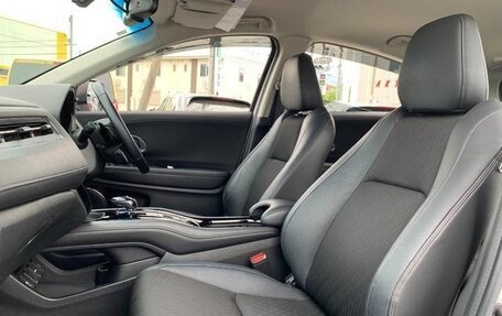 Honda Vezel, 2015 год, 1 313 000 рублей, 21 фотография