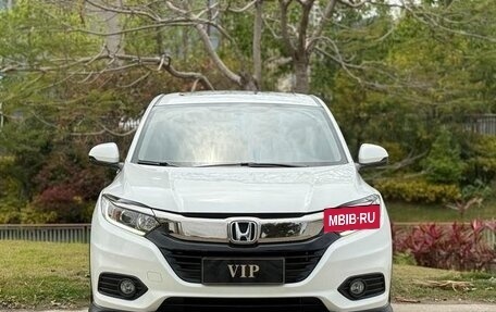 Honda Vezel, 2021 год, 1 270 100 рублей, 2 фотография