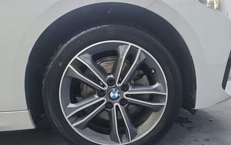 BMW 1 серия, 2021 год, 2 000 000 рублей, 7 фотография