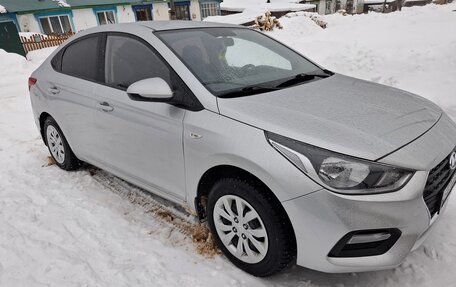 Hyundai Solaris II рестайлинг, 2018 год, 1 250 000 рублей, 2 фотография