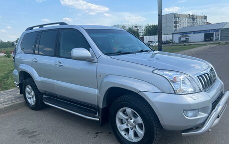 Toyota Land Cruiser Prado 120 рестайлинг, 2007 год, 2 150 000 рублей, 8 фотография