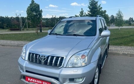 Toyota Land Cruiser Prado 120 рестайлинг, 2007 год, 2 150 000 рублей, 2 фотография