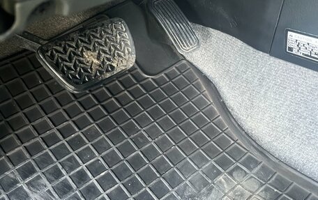 Toyota Land Cruiser Prado 120 рестайлинг, 2007 год, 2 150 000 рублей, 28 фотография