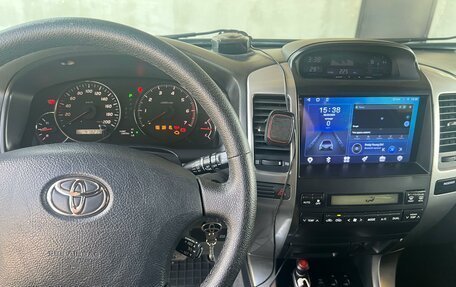 Toyota Land Cruiser Prado 120 рестайлинг, 2007 год, 2 150 000 рублей, 26 фотография